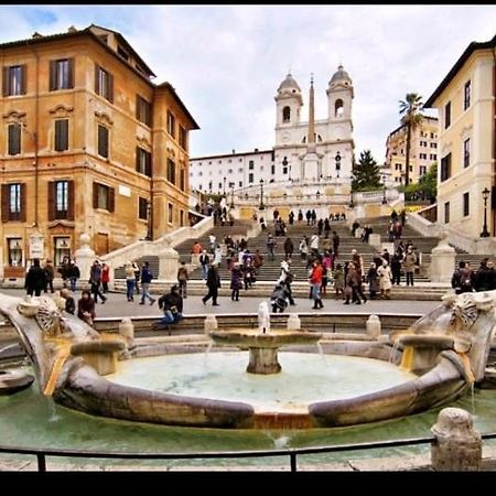 Appartamento Piazza Di Spagna Рим Екстер'єр фото