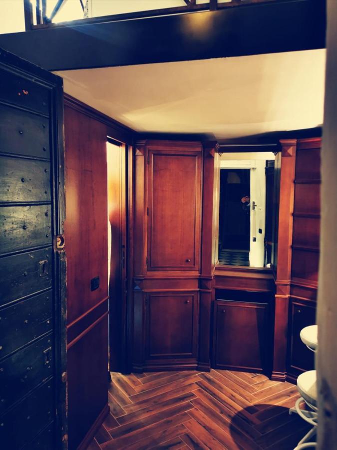 Appartamento Piazza Di Spagna Рим Екстер'єр фото